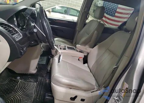 2012 Chrysler Town & Country Touring from USA, damaged, VIN 2C4RC1BG0CR232865